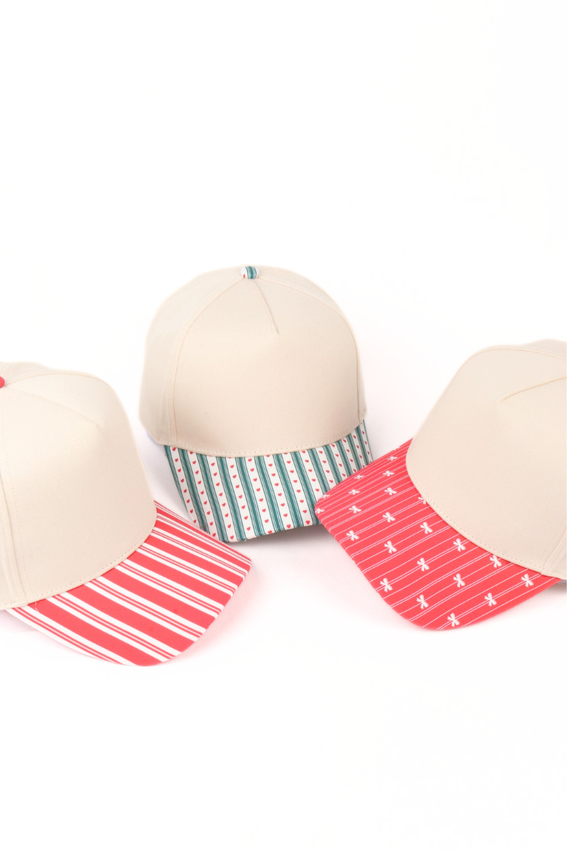 HOLIDAY Christmas STRIPES HEART BOW Printed Two Tone Cap: FWCAP7411 RED